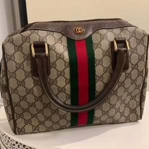 Gucci vintage handbag 💕